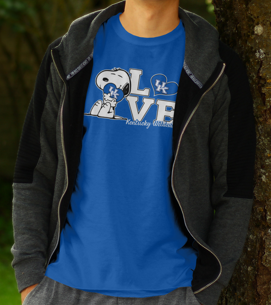 Love Kentucky Wildcats Snoopy Uk Heart T-Shirt