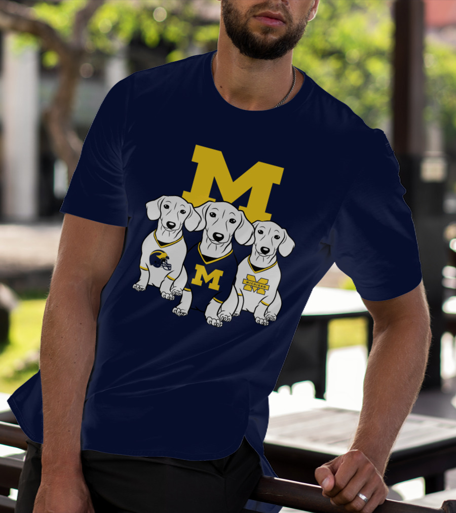 Michigan Wolverines Three Dachshund Dogs T-Shirt