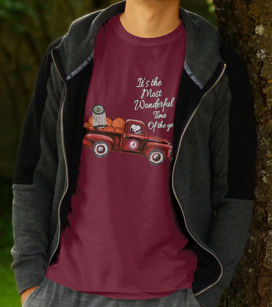 It's The Most Wonderful Time Of The Year Alabama Crimson Tide Basketball Snoopy RTJ Memorial Stadium Red Truck T-Shirt