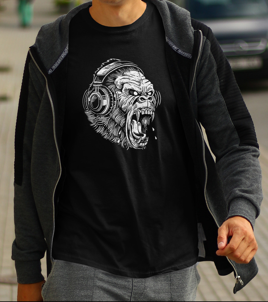 Gorila Vintage Headphones Roaring Ape T-Shirt