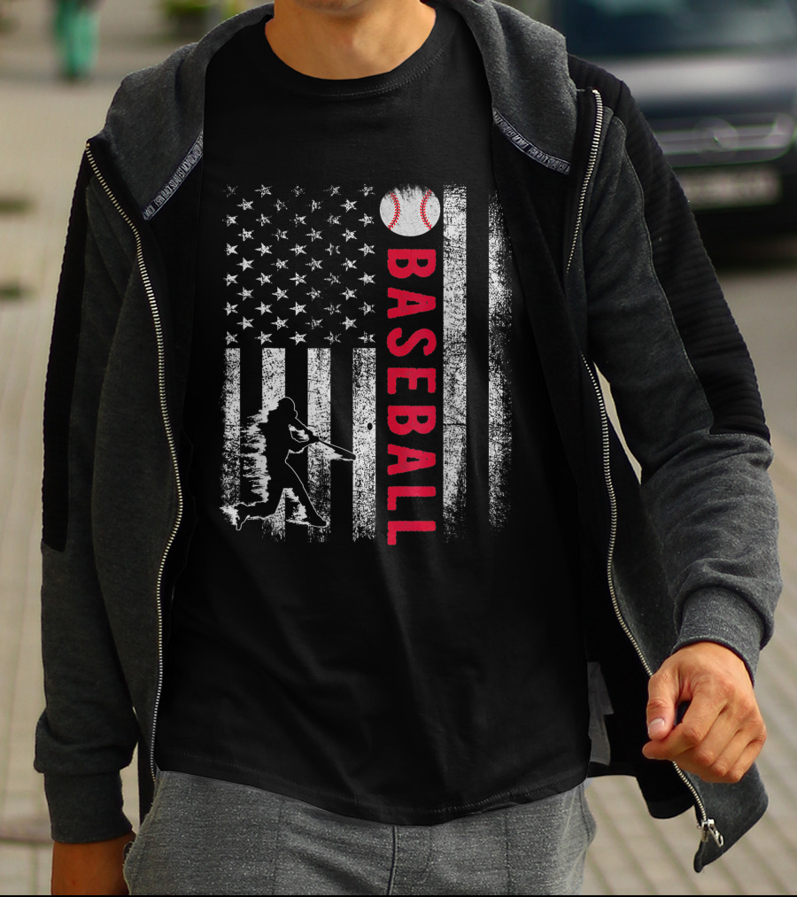Vintage USA American Flag Baseball Pride Team Iconic T-Shirt