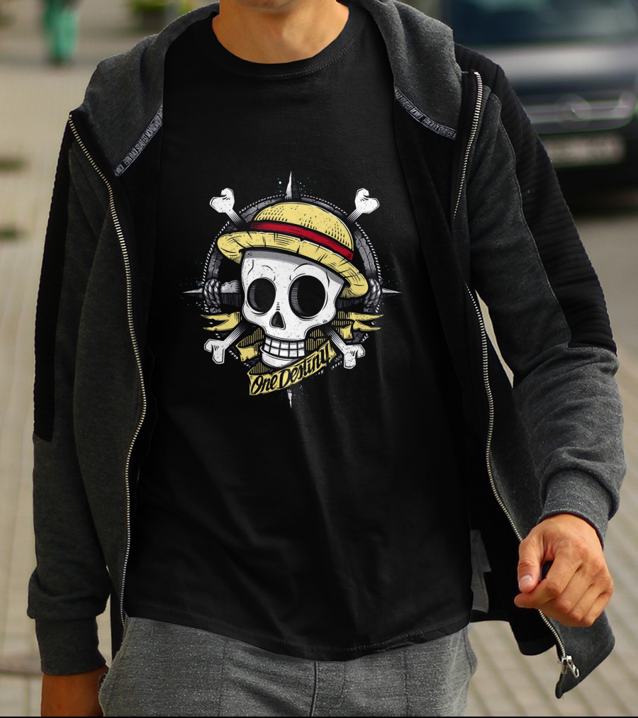 One Destiny Skull Straw Hat Pirate Star Compass T-Shirt