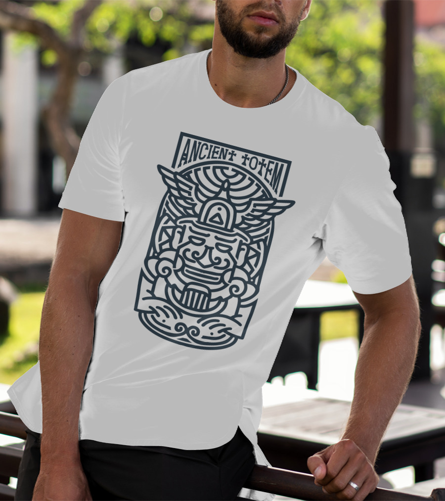 Ancient Totem Monoline Totem Pole Owl Totem Tribal Neon T-Shirt