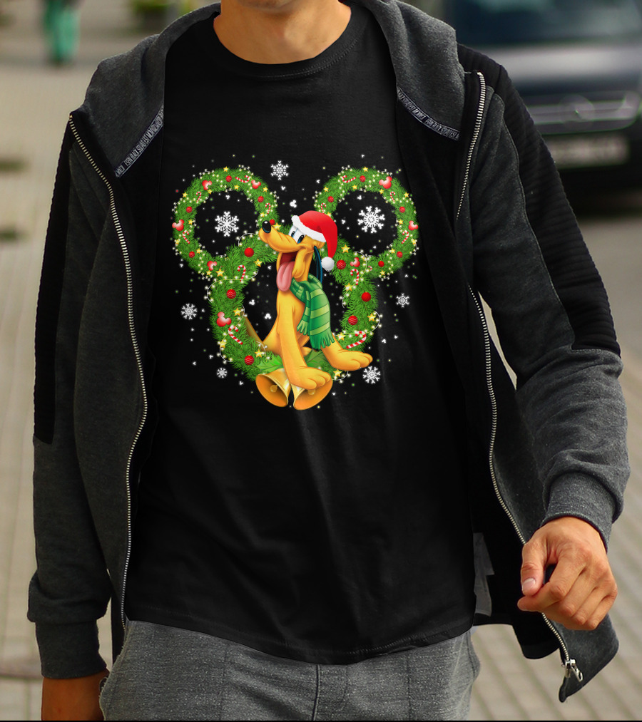 Pluto Christmas Wreath Snowflakes Santa Hat Holiday Disney T-Shirt