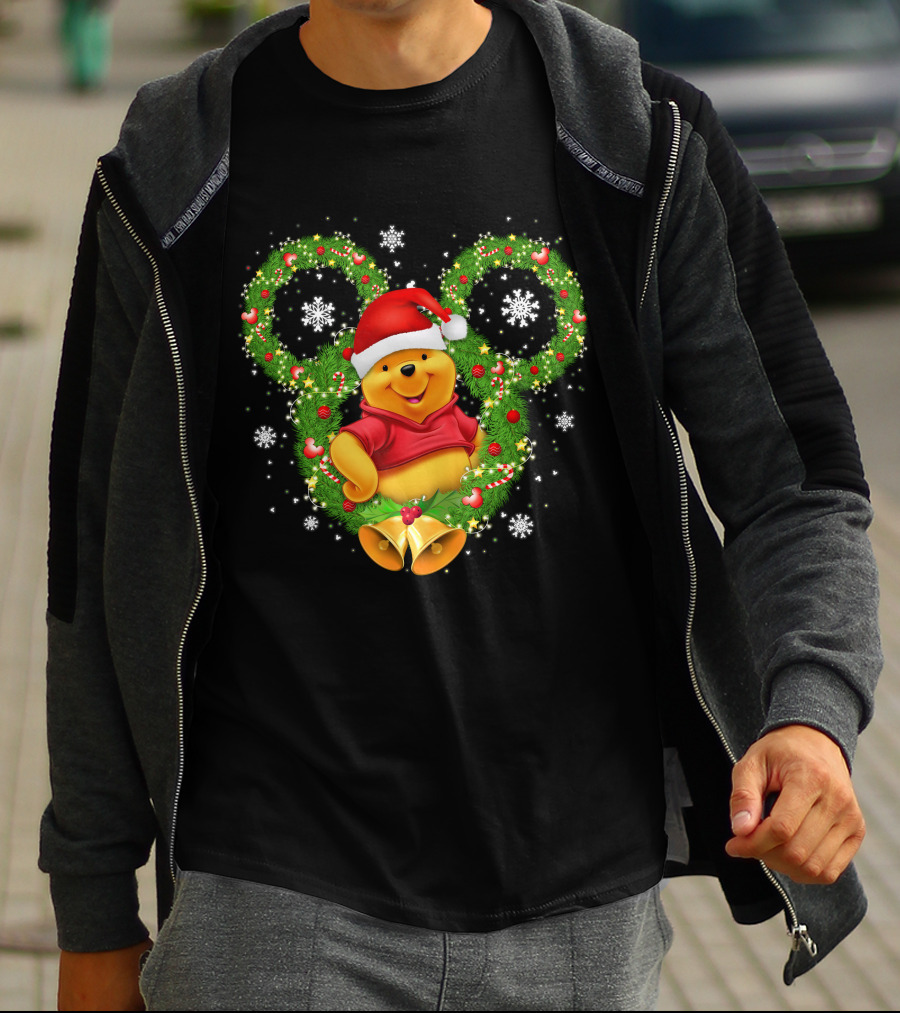 Winnie The Pooh Christmas Mickey Wreath Santa Hat Snowflakes T-Shirt