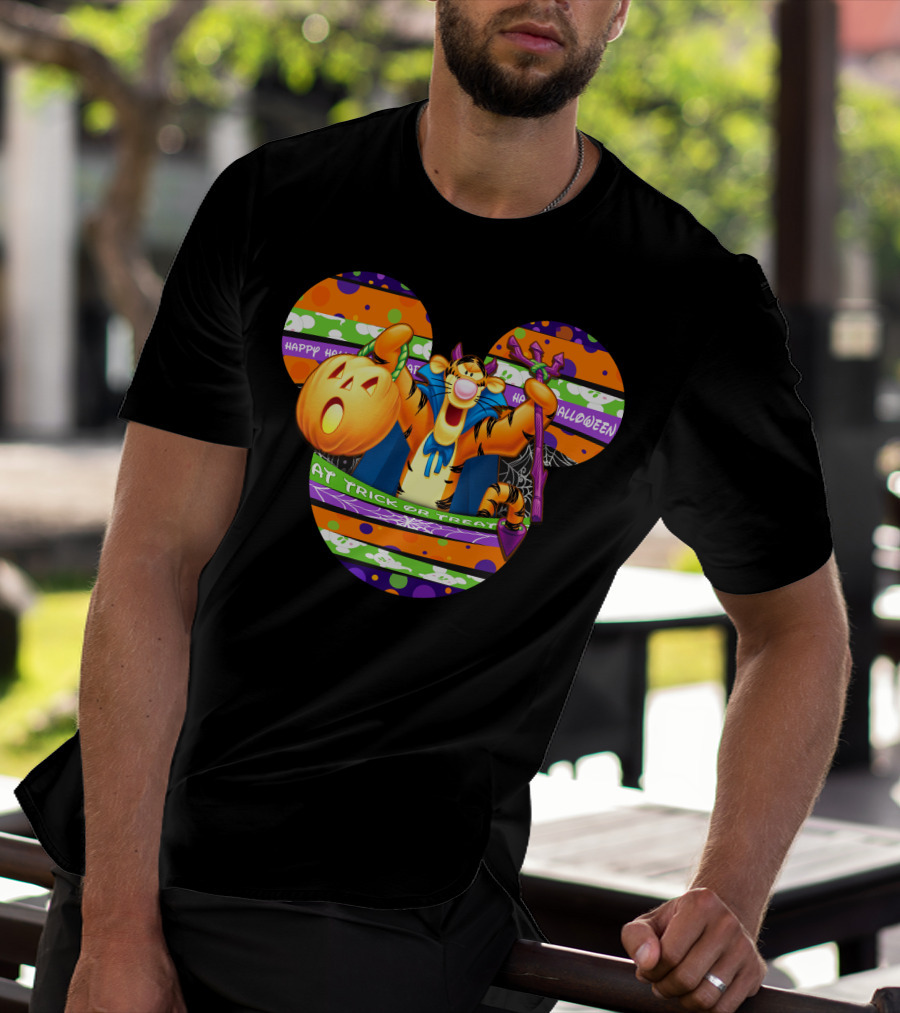 Halloween Tigger Trick Or Treat Happy Halloween T-Shirt