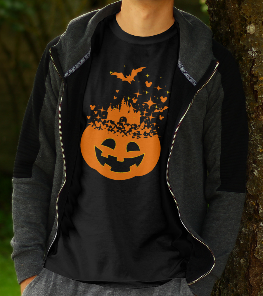 Halloween 74 Magic Pumpkin Castle And Mickey Bat Nightfall T-Shirt
