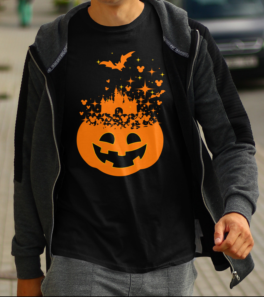 Halloween 74 Magic Pumpkin Castle And Mickey Bat Nightfall T-Shirt