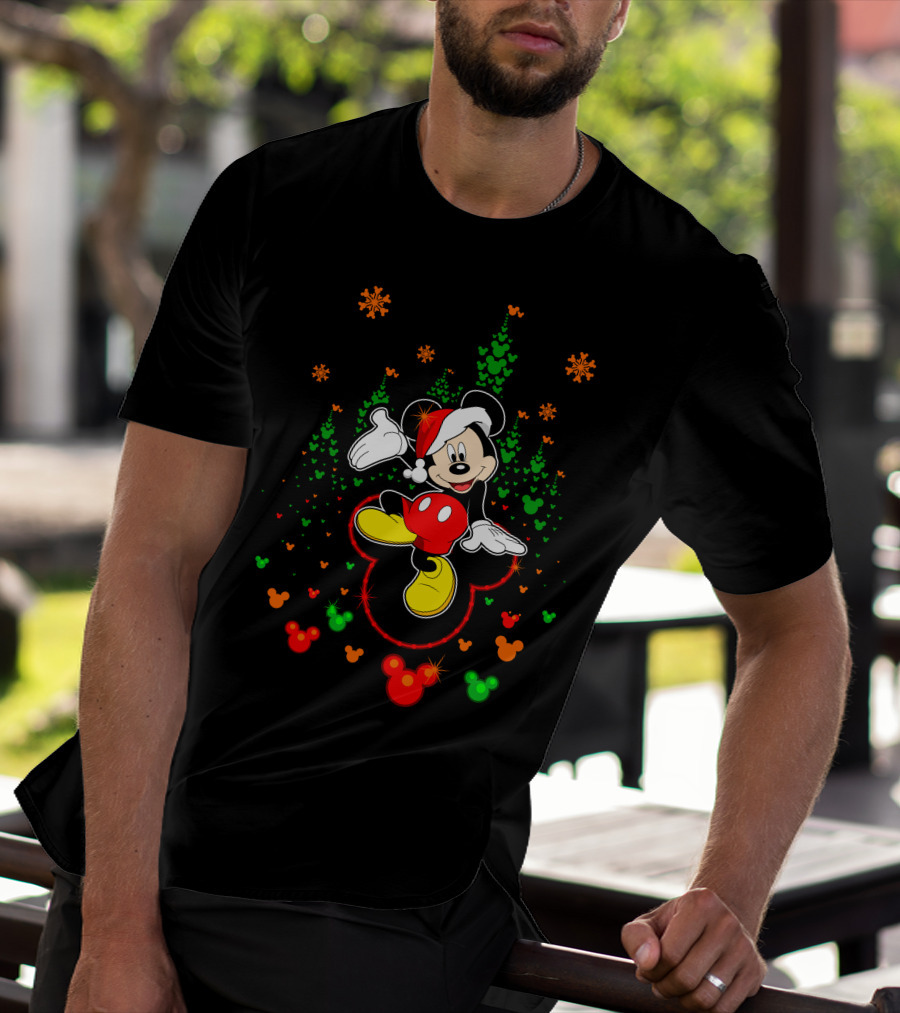 Mickey Mouse Merry Christmas 96 Santa Hat Snowflakes T-Shirt