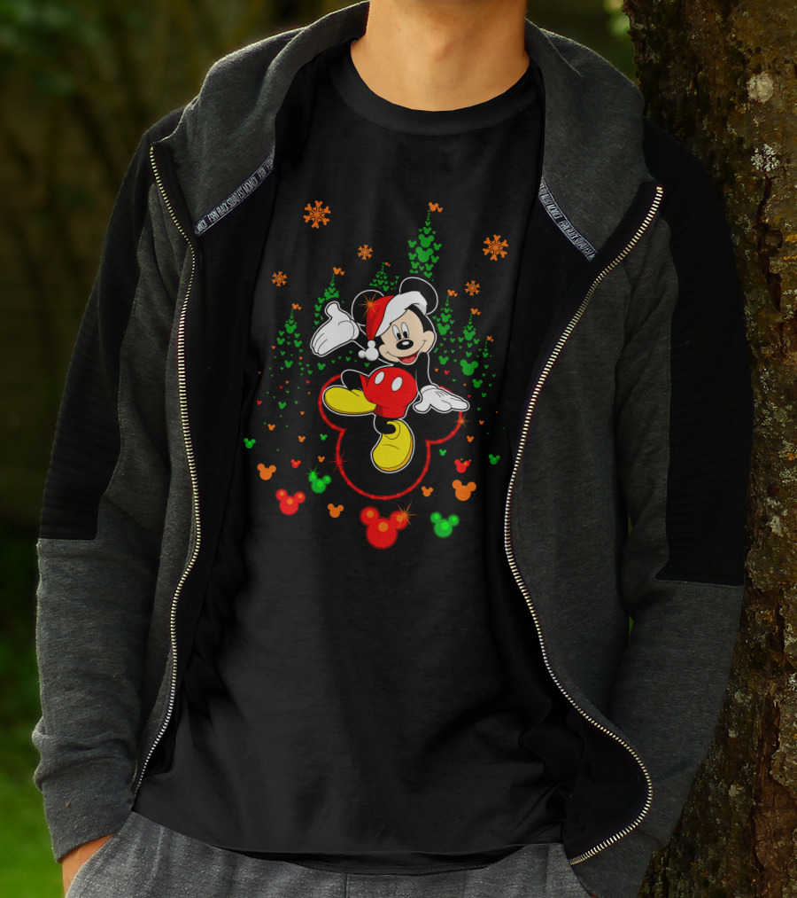 Mickey Mouse Merry Christmas 96 Santa Hat Snowflakes T-Shirt