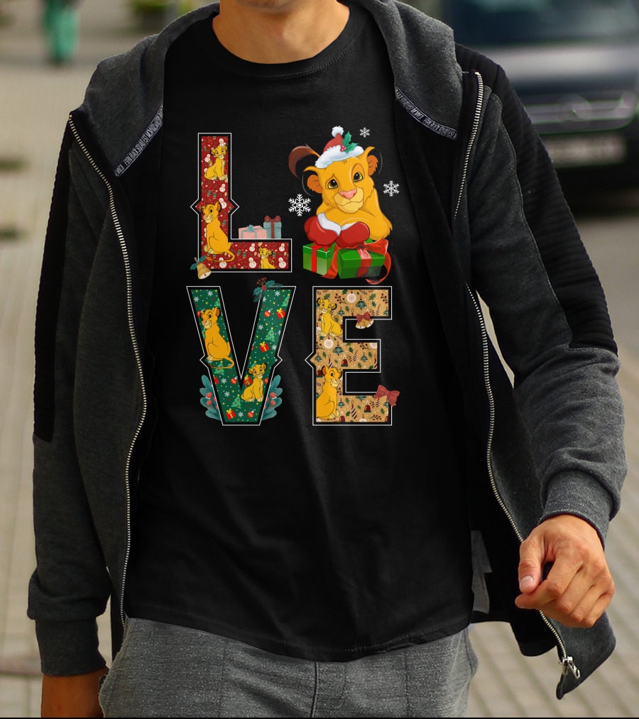 Love Christmas Simba Holiday Gifts And Decorations T-Shirt