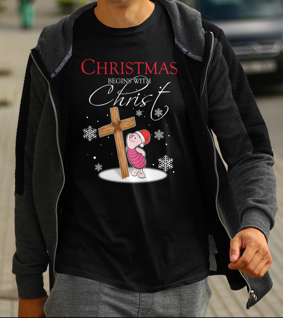 Christmas Begins With Christ Piglet Santa Hat Snowflakes T-Shirt