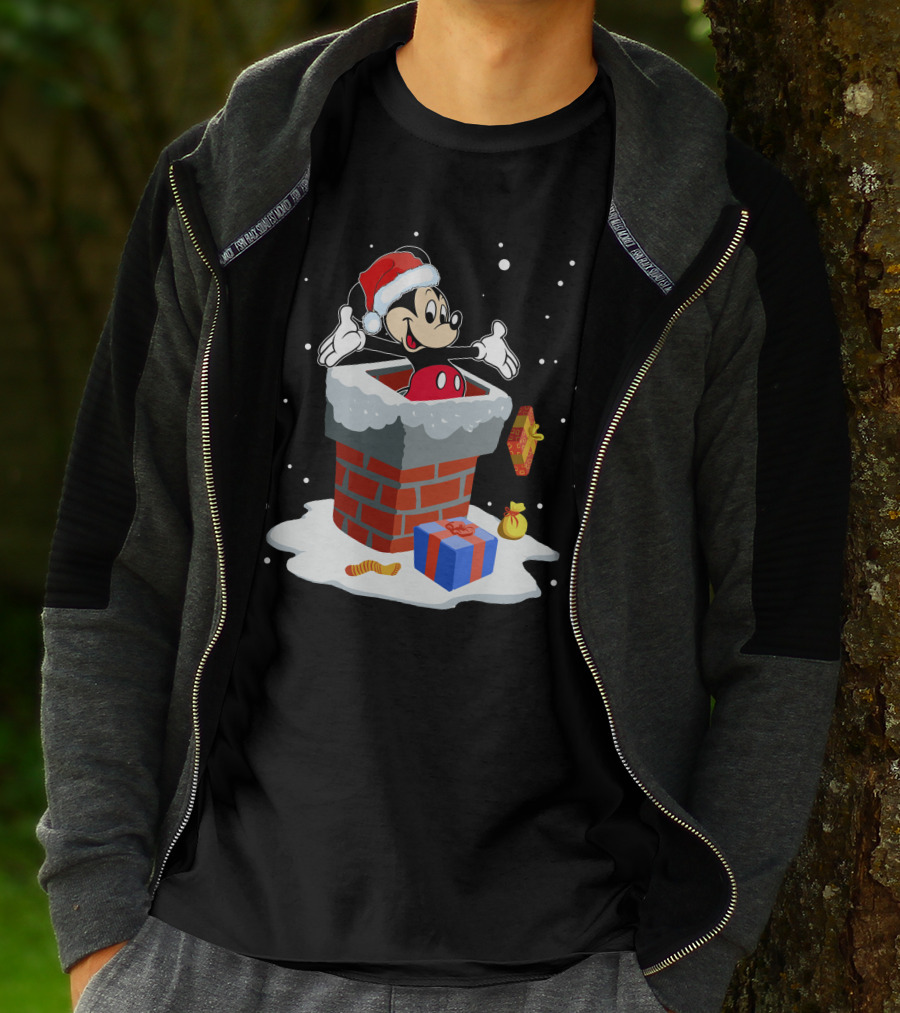 Mickey Mouse Christmas Chimney Santa Hat Snow Gifts T-Shirt