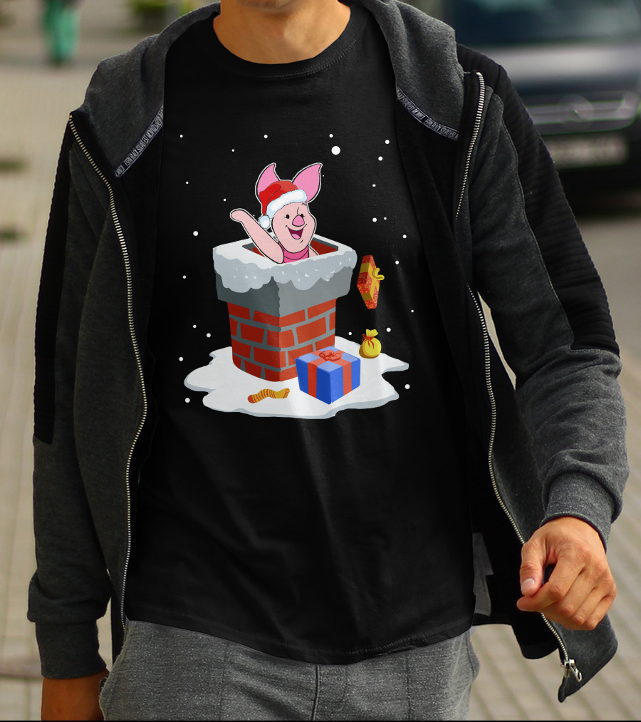 Piglet Santa Christmas Chimney Gifts Snow T-Shirt