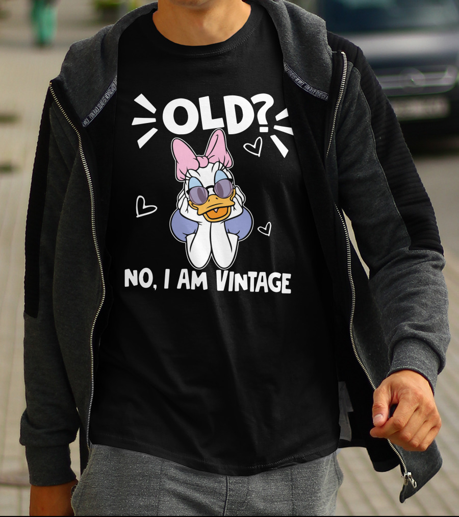 Daisy Duck Old? No I Am Vintage T-Shirt