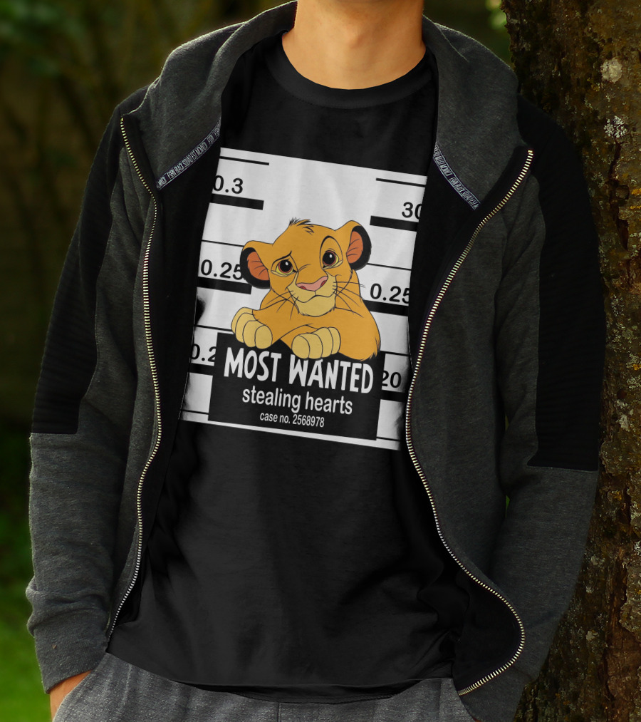 Most Wanted Simba Stealing Hearts Case No. 2568978 T-Shirt