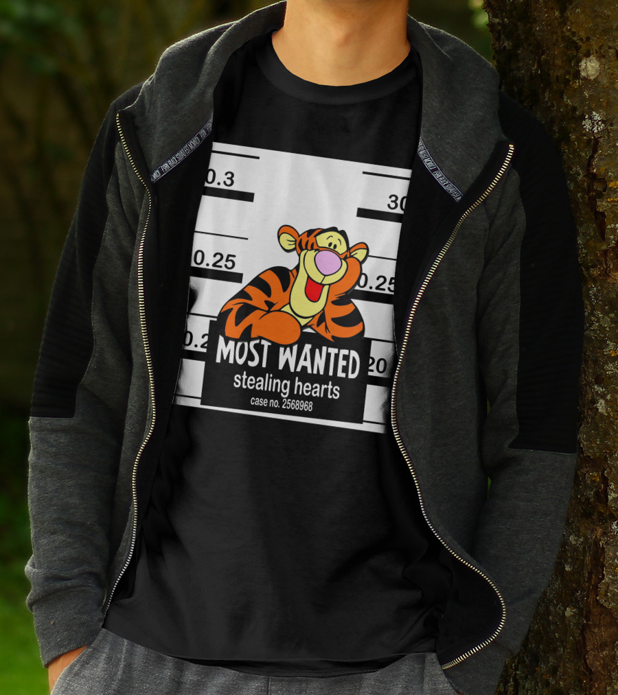 Most Wanted Tigger Stealing Hearts Case No. 2568968 T-Shirt
