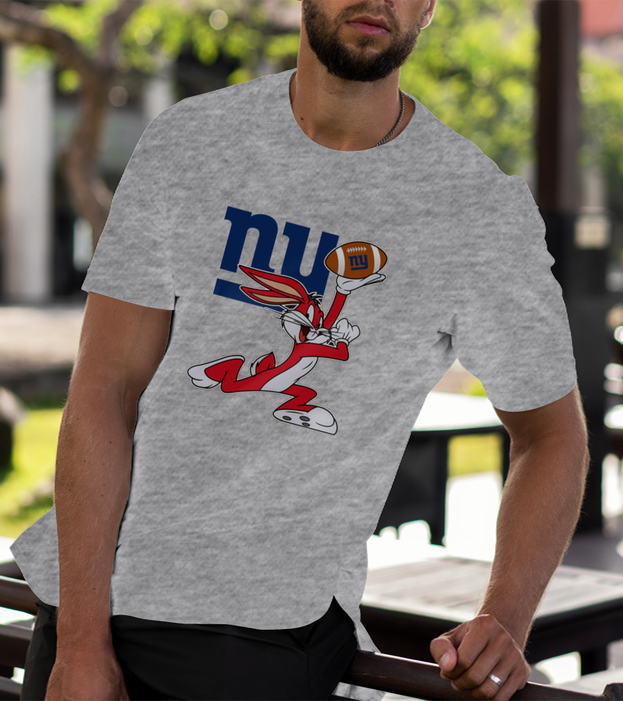 New York Giants Bugs Bunny Football T-Shirt