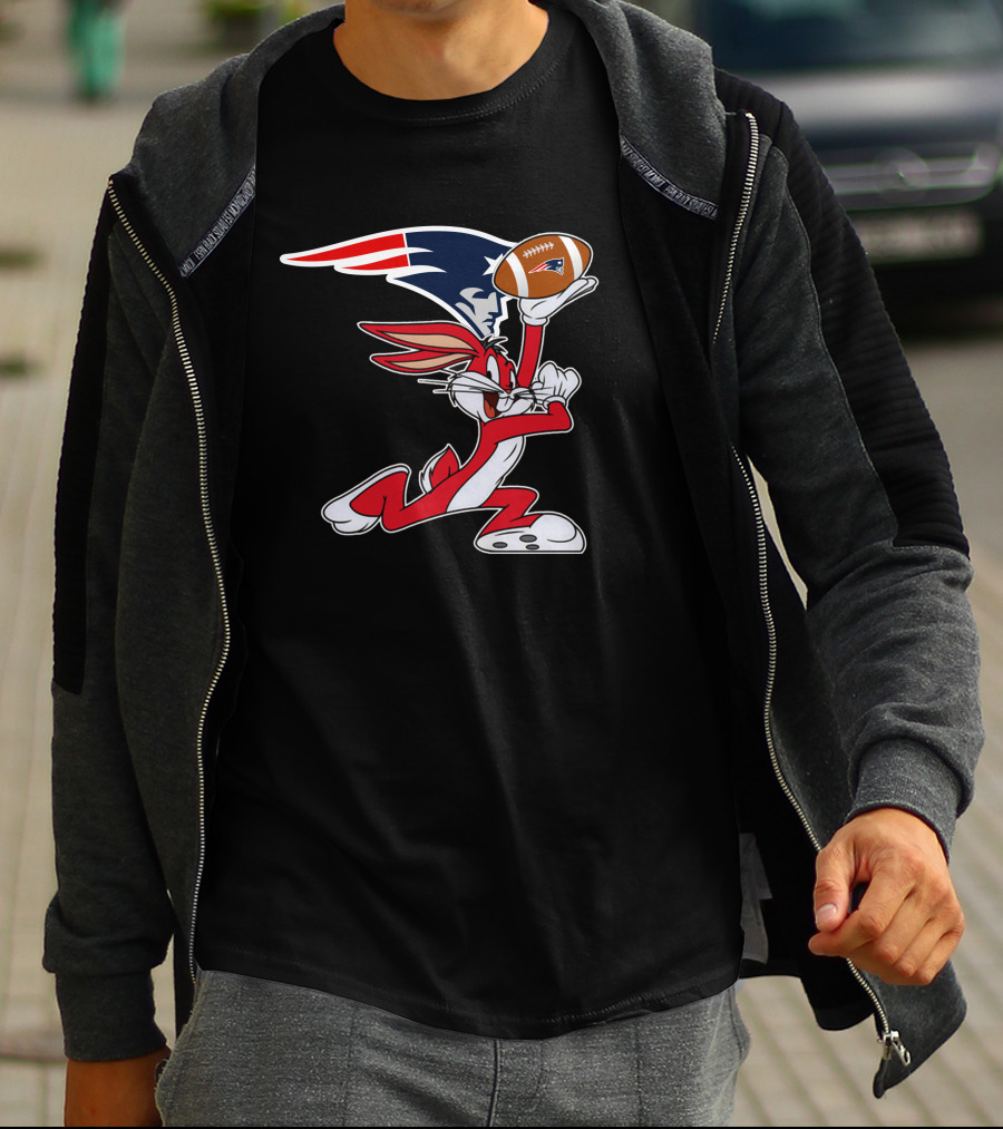 New England Patriots Bugs Bunny Chiefs T-Shirt