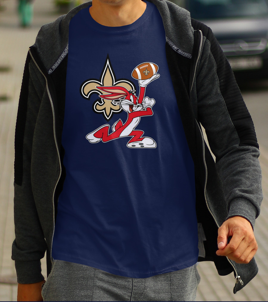 New Orleans Saints Bugs Bunny Football Fleur-de-Lis T-Shirt