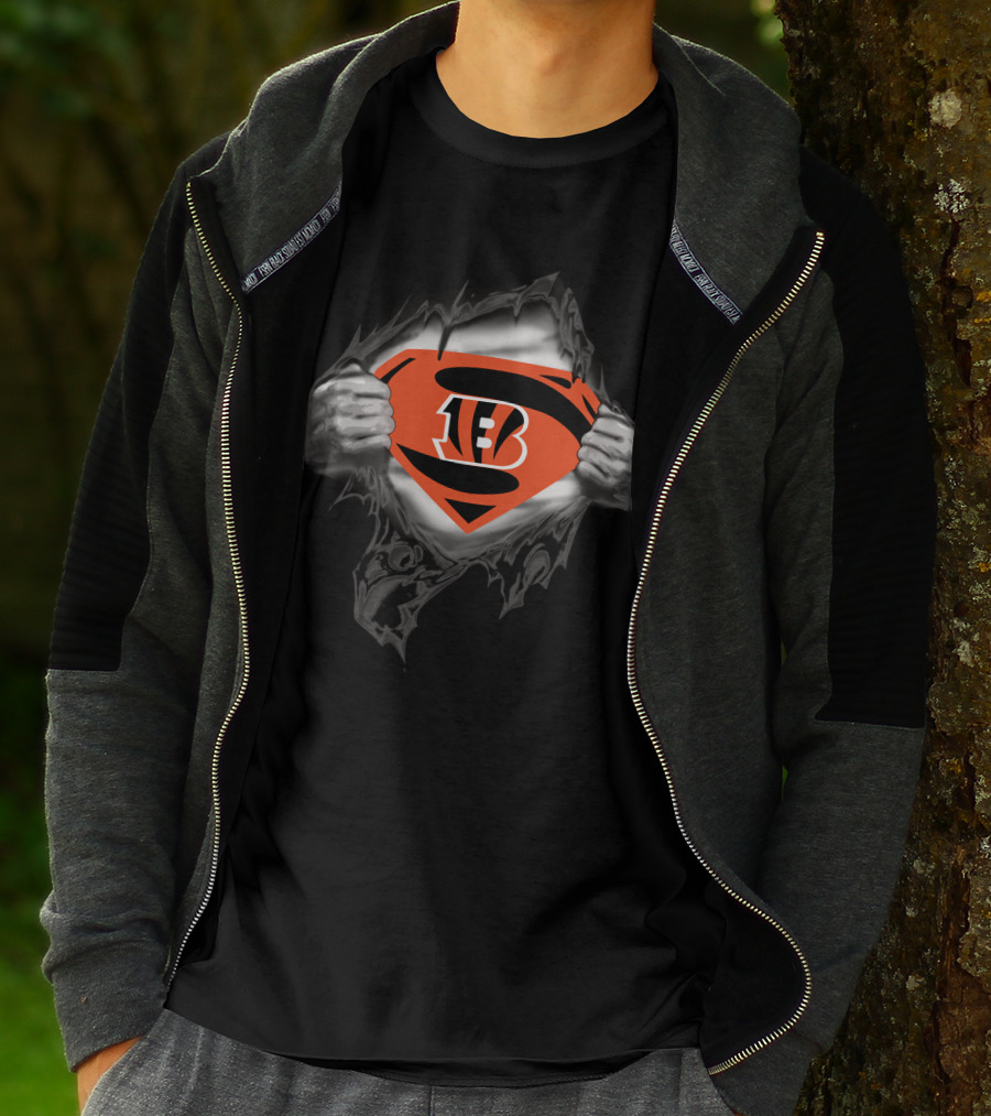 Cincinnati Bengals Superman Logo Emblem T-Shirt