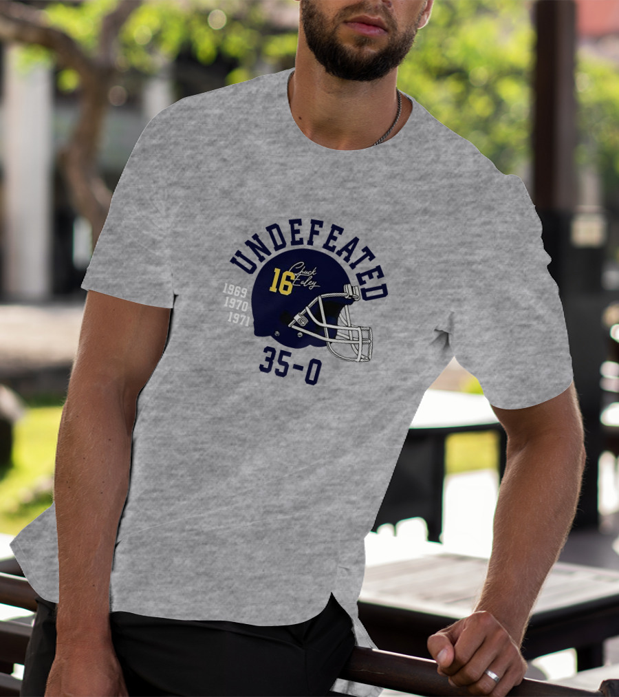 Undefeated Chuck Ealey 1969 1970 1971 35-0 Helmet 16 T-Shirt