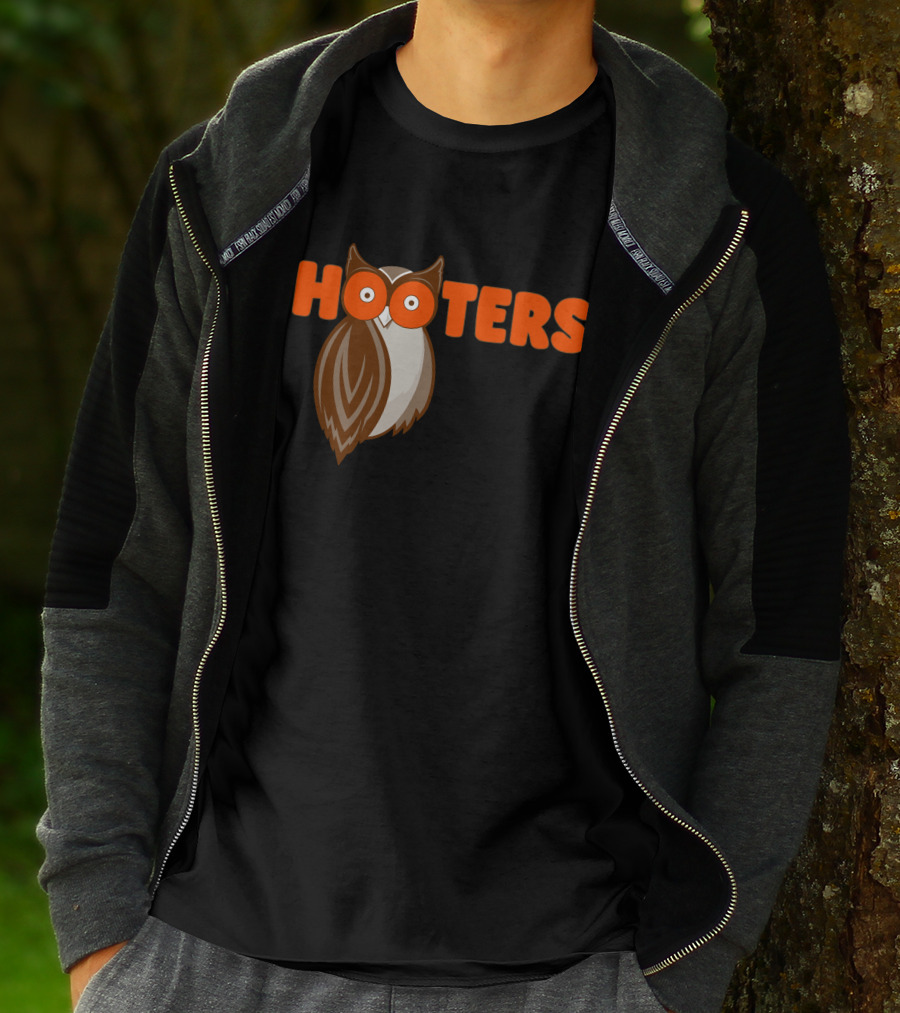 Hooters Owl Iconic T-Shirt