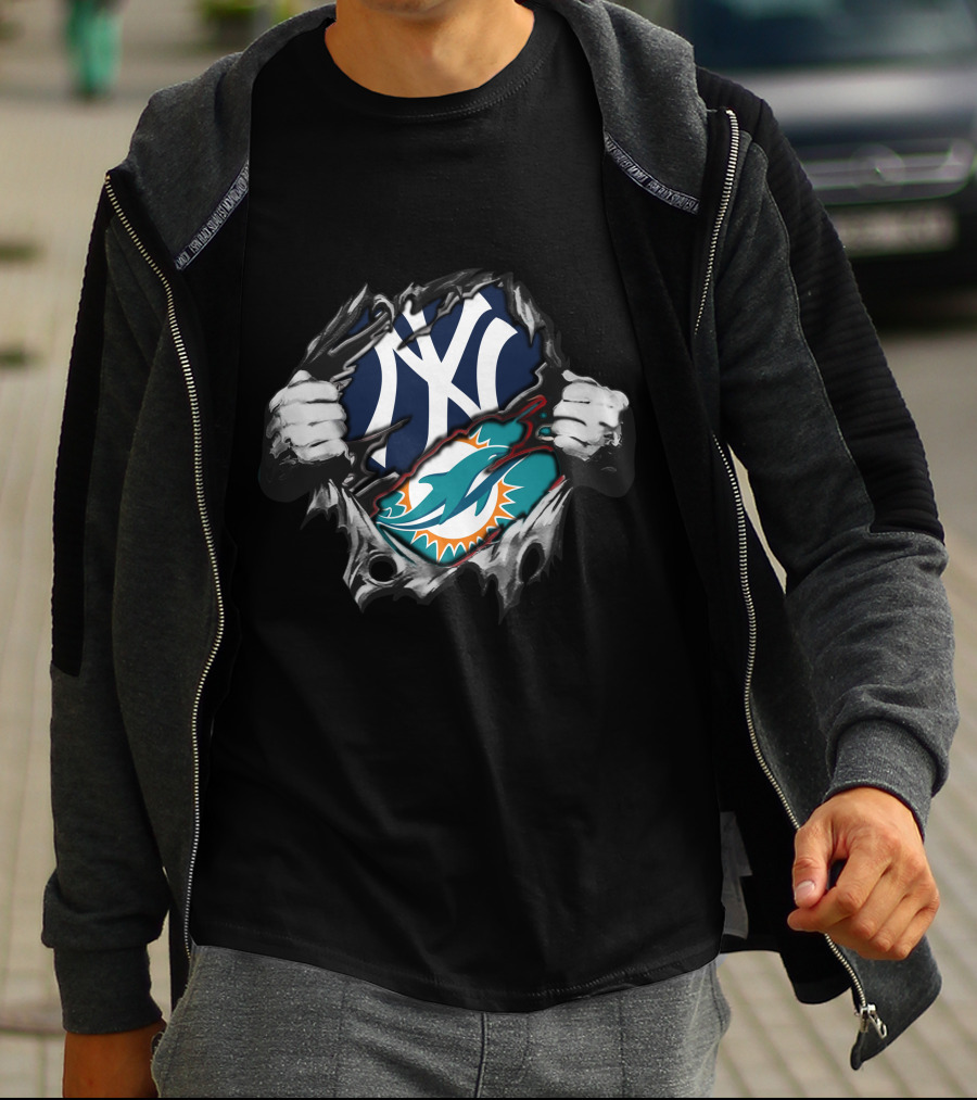 Yankees Dolphins Fans Torn Fabric T-Shirt