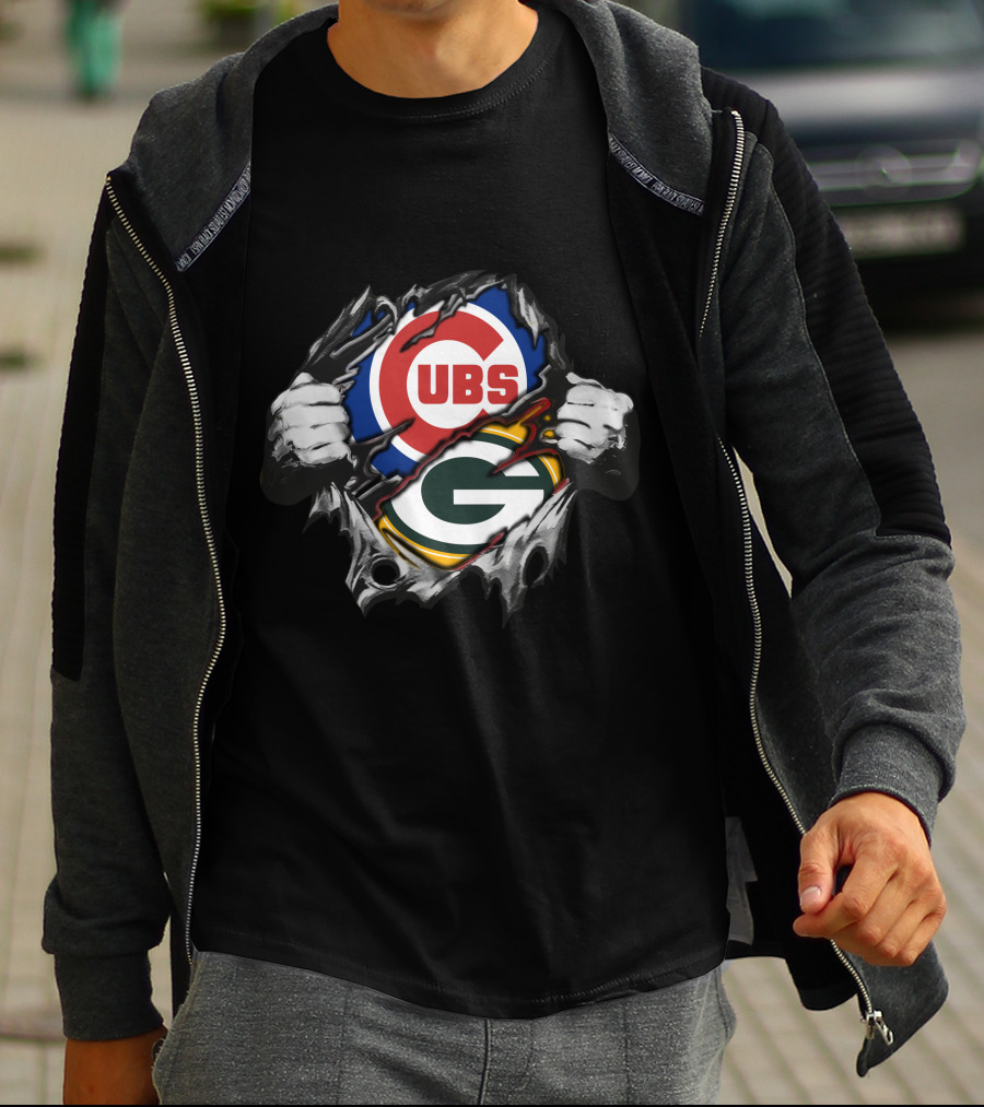Cubs Packers Logo Tear T-Shirt