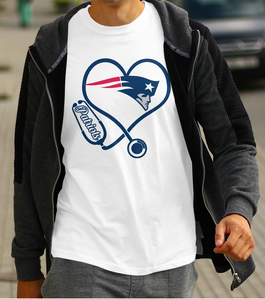 Nurse Heart Stethoscope New England Patriots T-Shirt