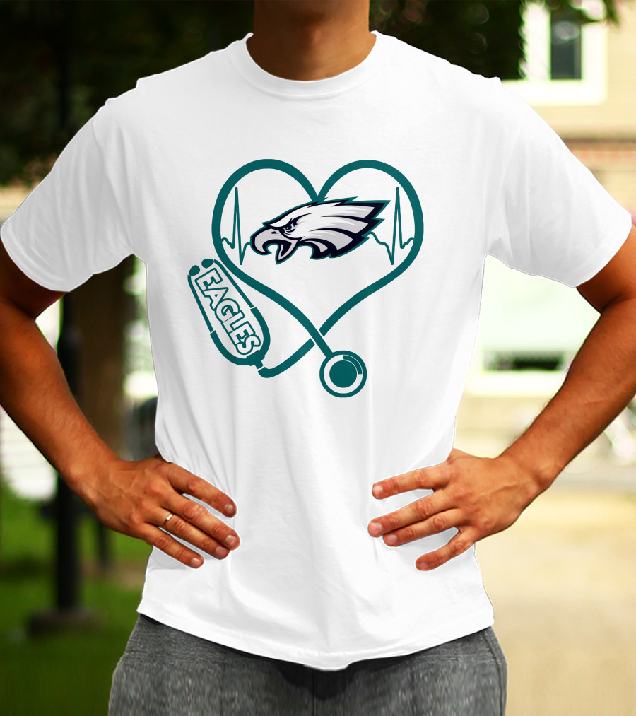 Philadelphia Eagles Stethoscope Heart Nurse Love T-Shirt