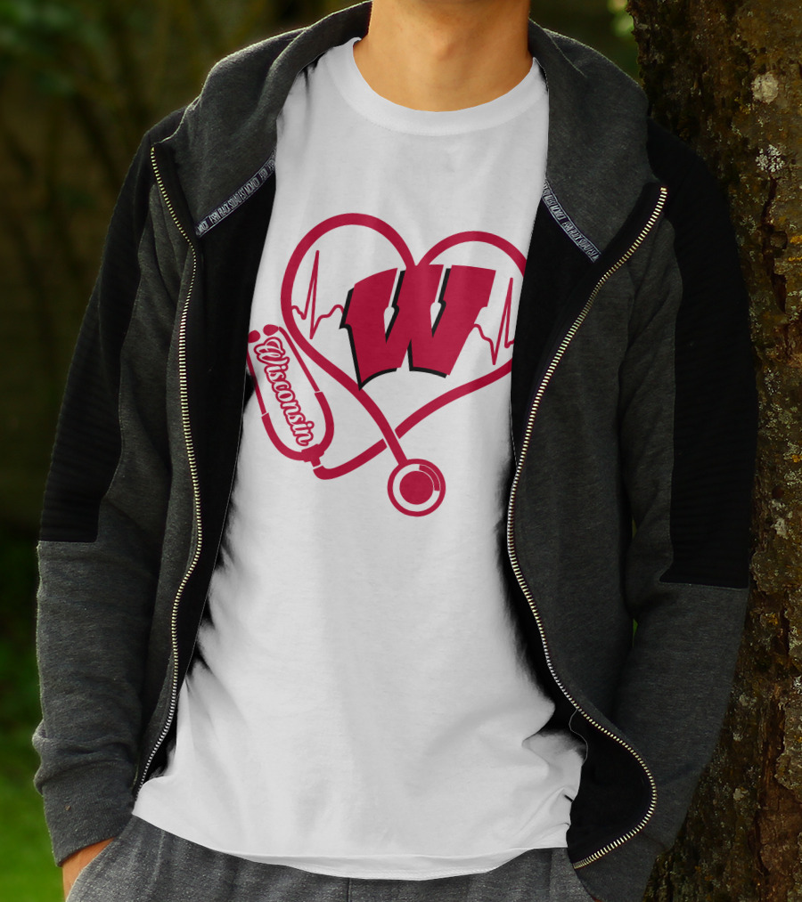 Nurse Love Wisconsin Badgers Heartbeat Stethoscope T-Shirt