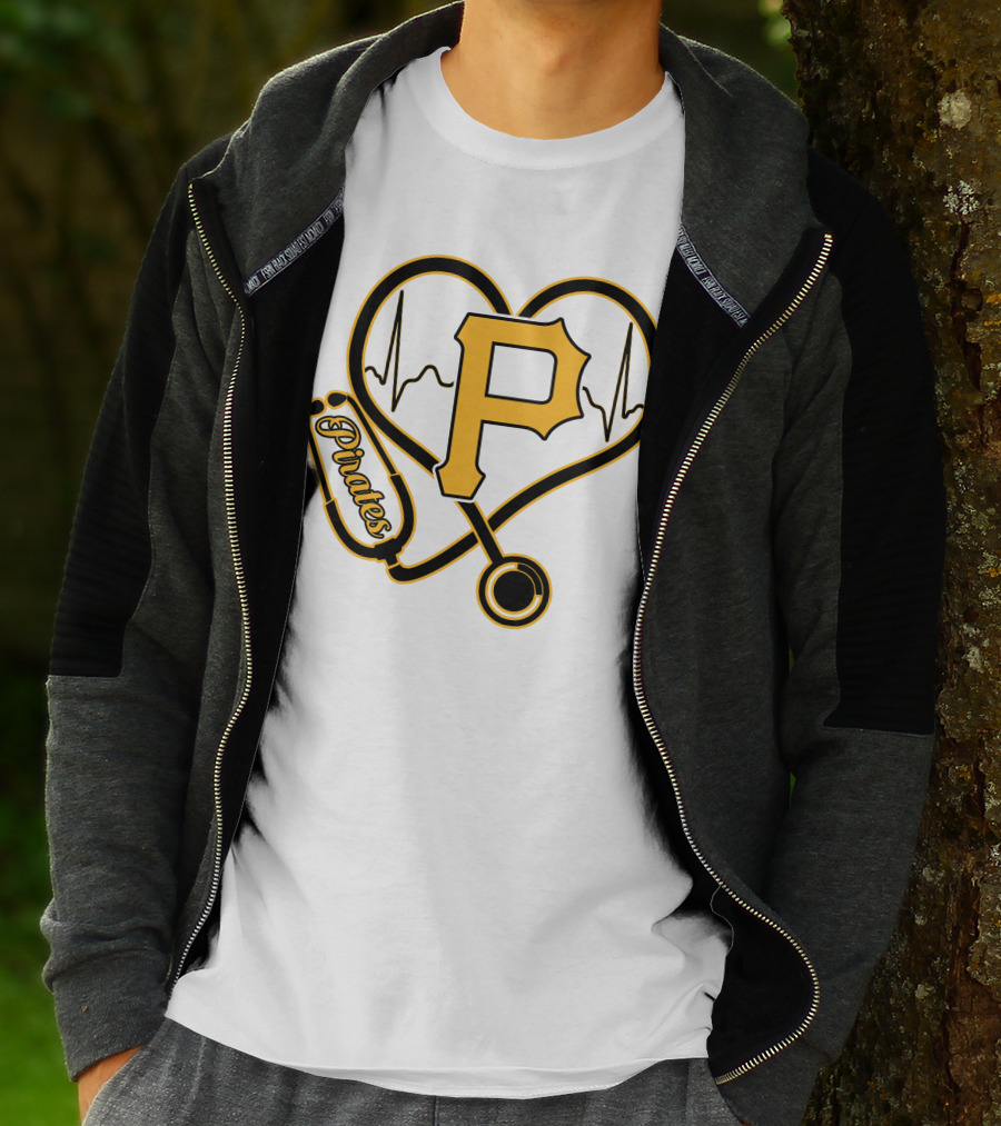 Nurse Heartbeat Stethoscope Pittsburgh Pirates Fan Love T-Shirt