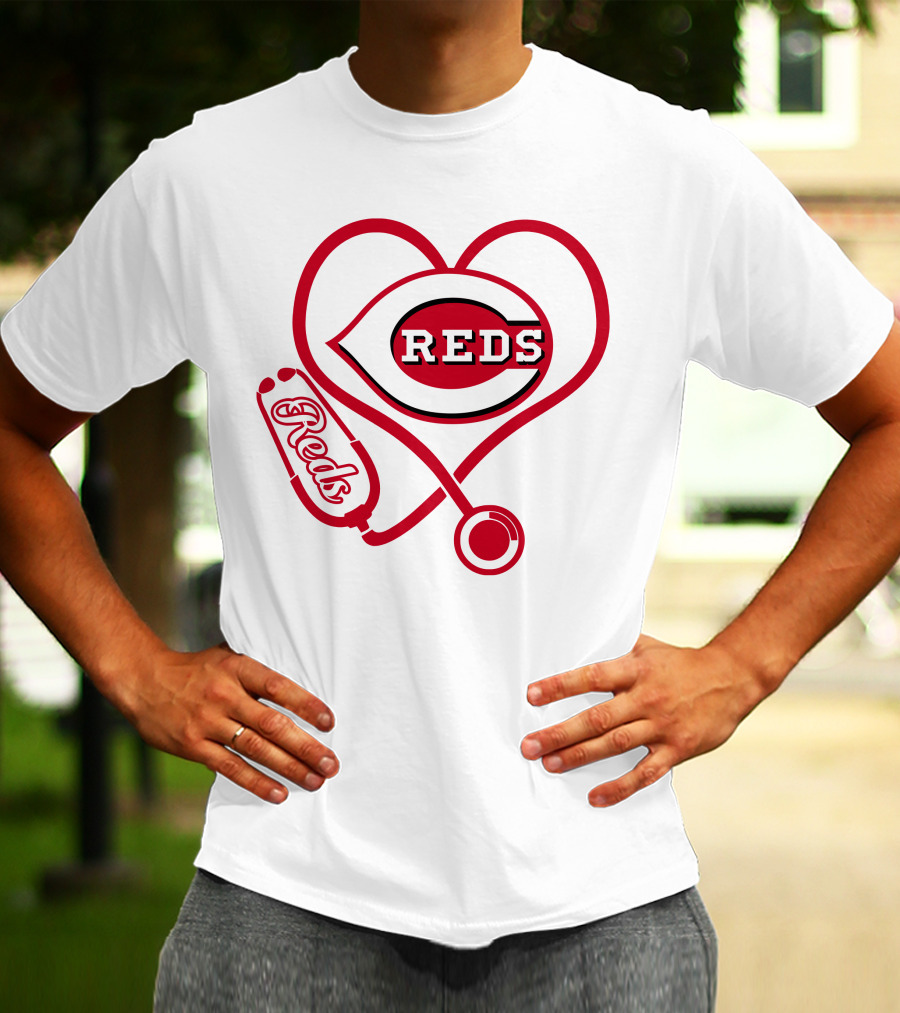 Nurse Love Cincinnati Reds Heart Stethoscope Reds T-Shirt