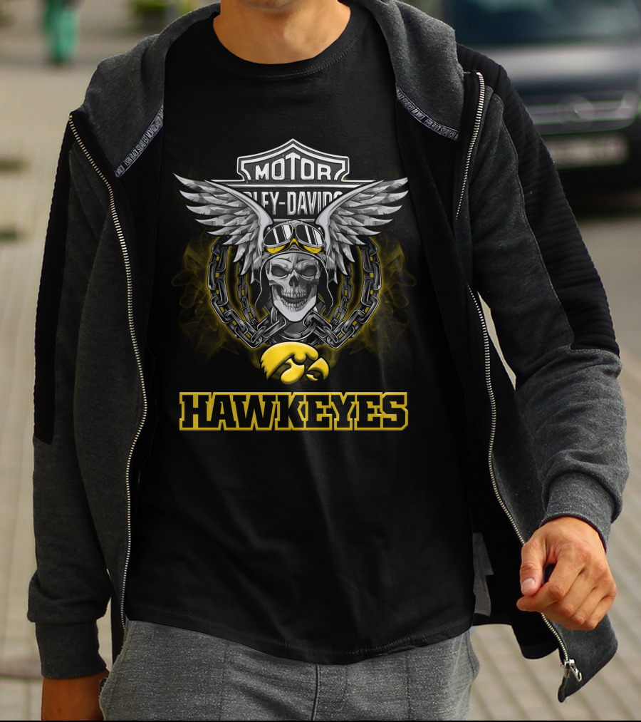 Harley Davidson Iowa Hawkeyes Skull Chain Winged T-Shirt