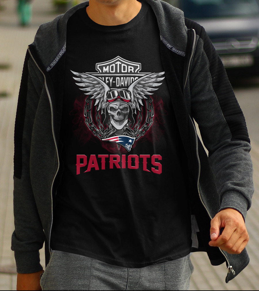 Harley Davidson Motor Skull Wings Chains Goggles Nfl New England Patriots T-Shirt