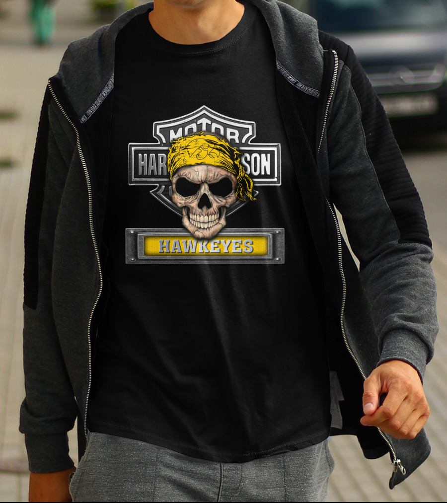 Harley Davidson Motorcycle Hawkeyes Skull Yellow Bandana T-Shirt