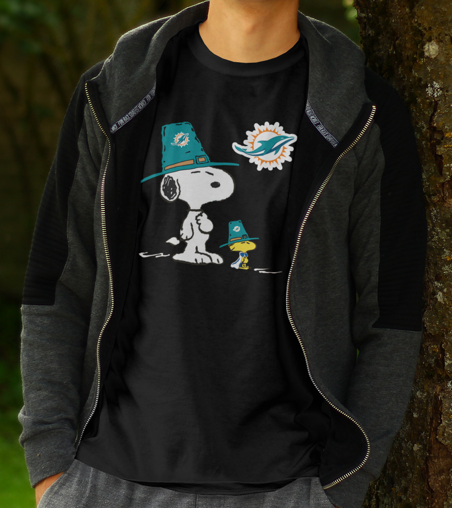 Miami Dolphins Snoopy Woodstock Thanksgiving Football T-Shirt