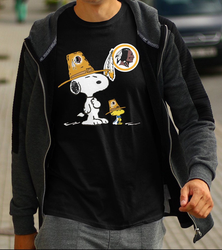 Snoopy Woodstock Washington Redskins Football Fan Gear T-Shirt