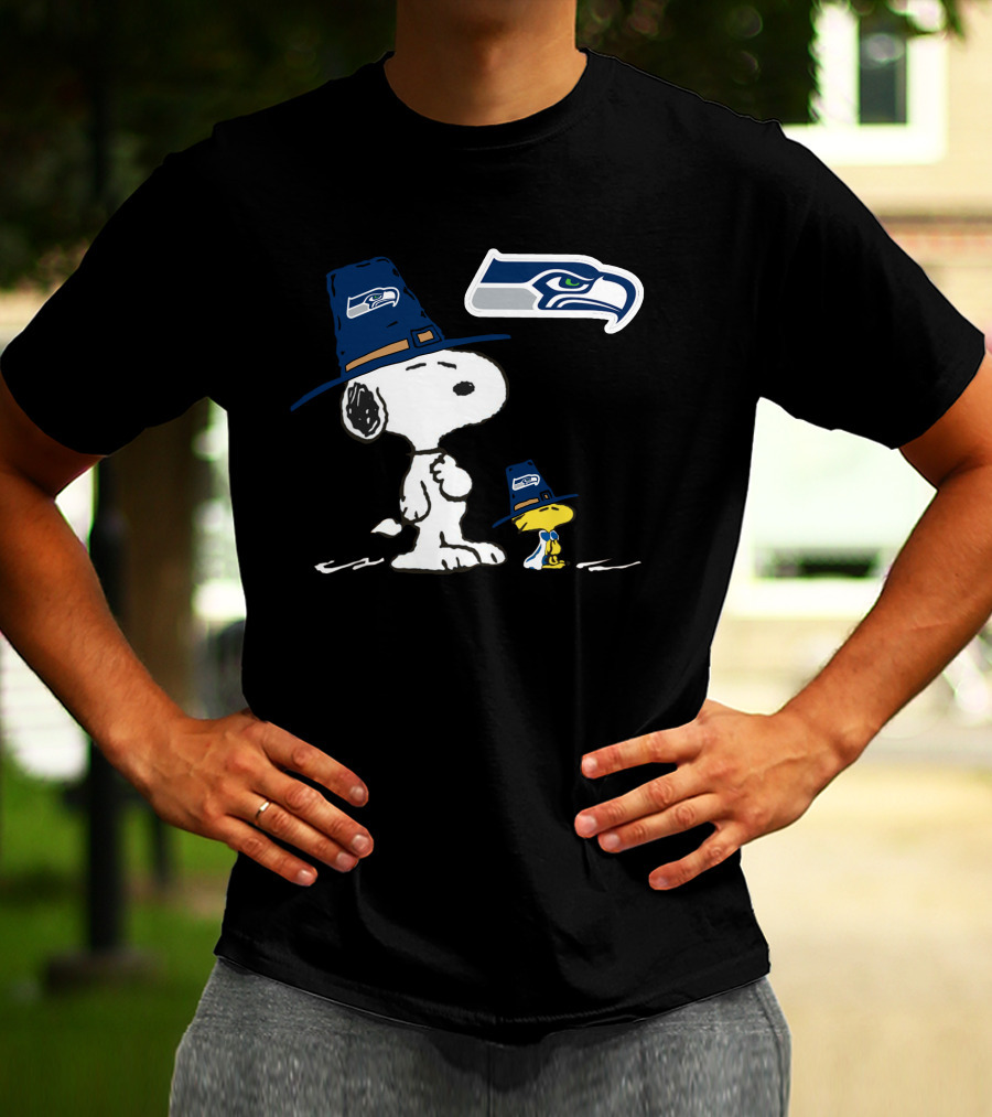 Seattle Seahawks Snoopy And Woodstock Thanksgiving Hat Football Celebration T-Shirt