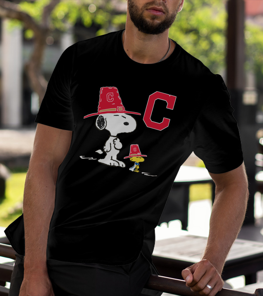 Cleveland Indians Snoopy C Logo Peanuts Hat T-Shirt