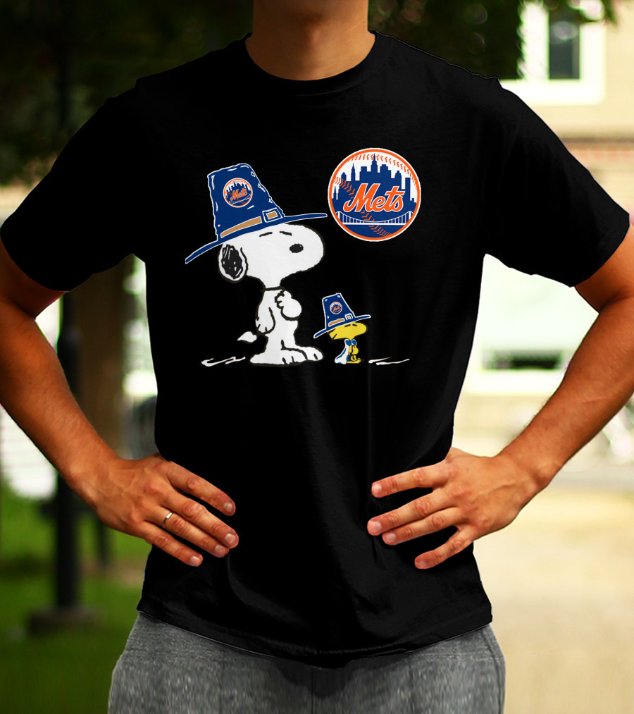 Mets Peanuts Snoopy And Woodstock Thanksgiving Pilgrim Hats T-Shirt