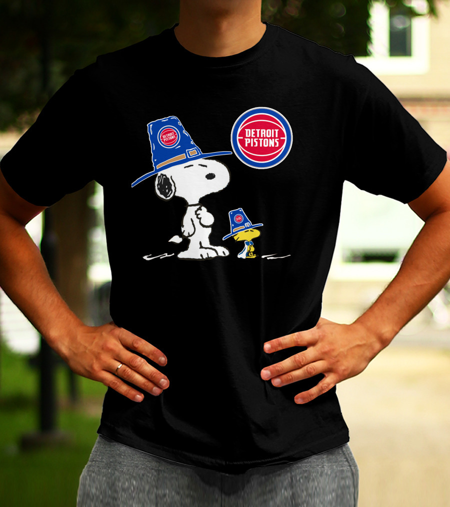 Detroit Pistons Snoopy And Woodstock With Basketball T-Shirt