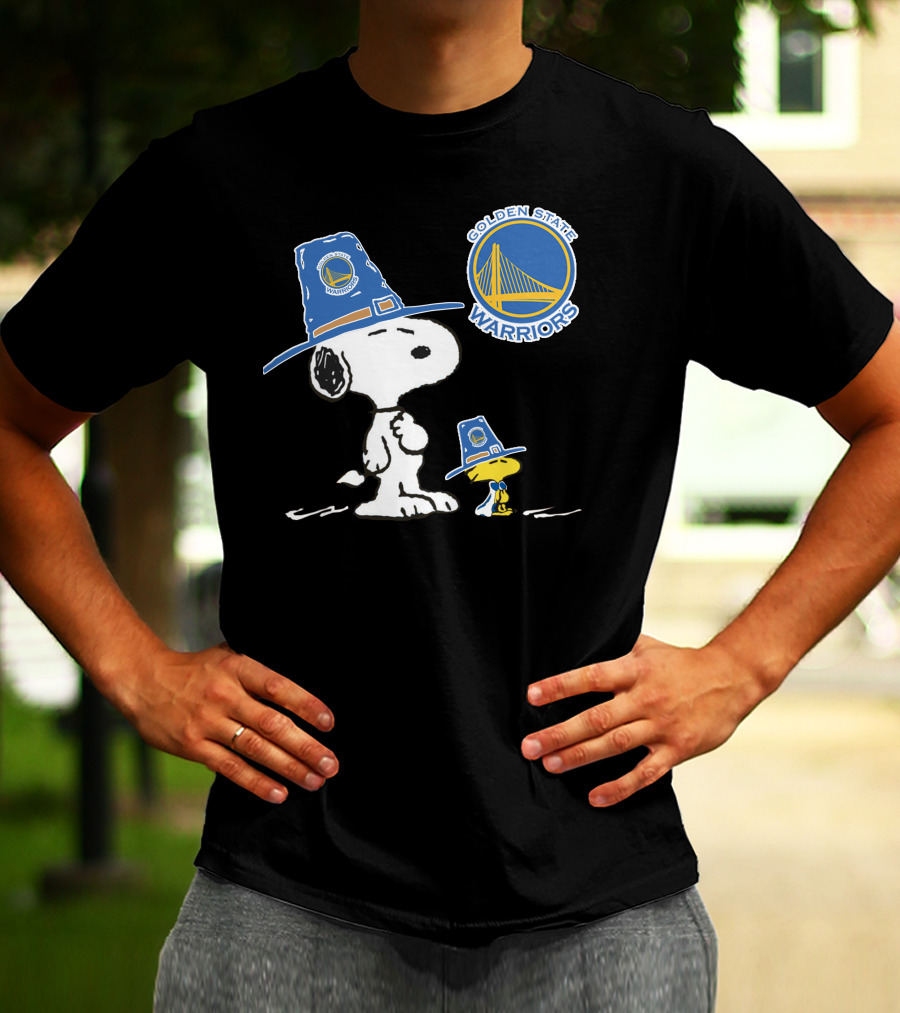 Golden State Warriors Snoopy And Woodstock In Pilgrim Hats T-Shirt