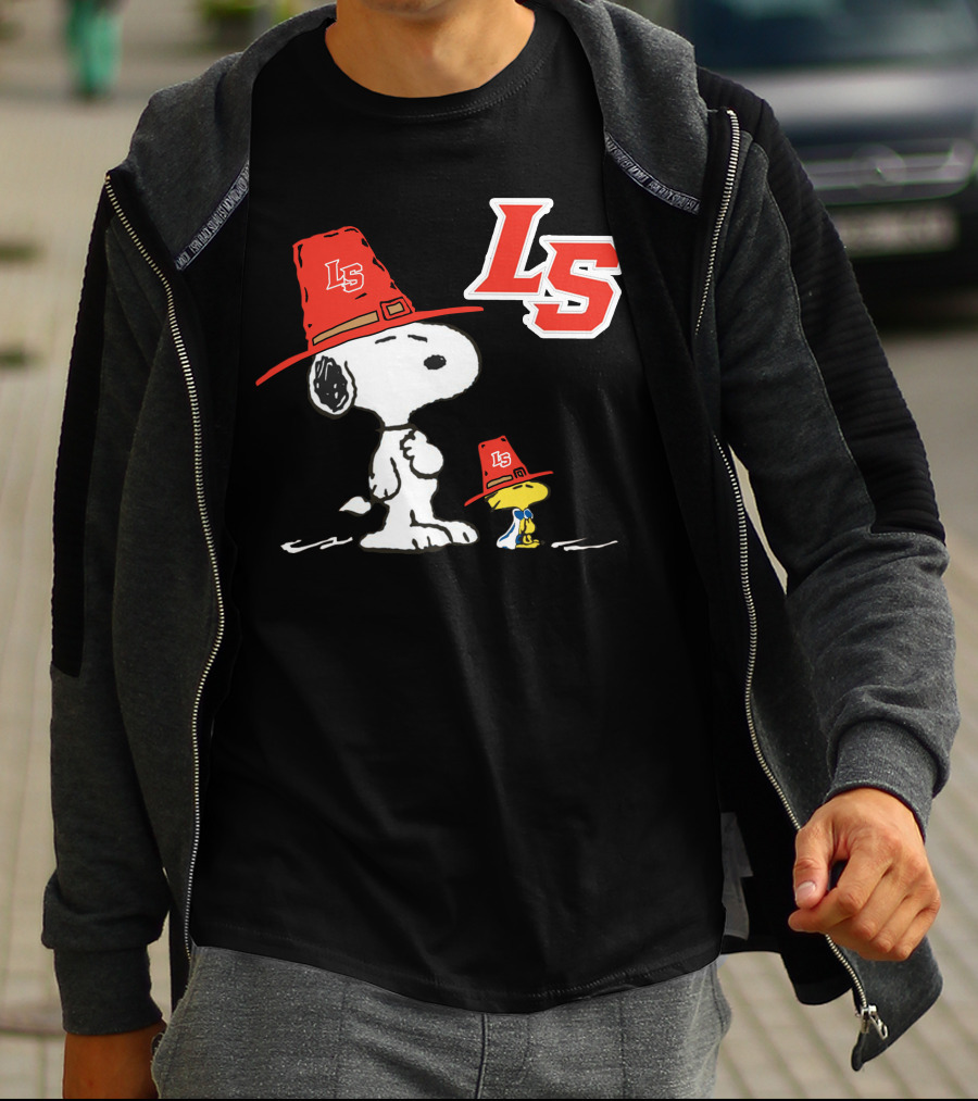 LS La Salle Snoopy And Woodstock With Red Hats T-Shirt