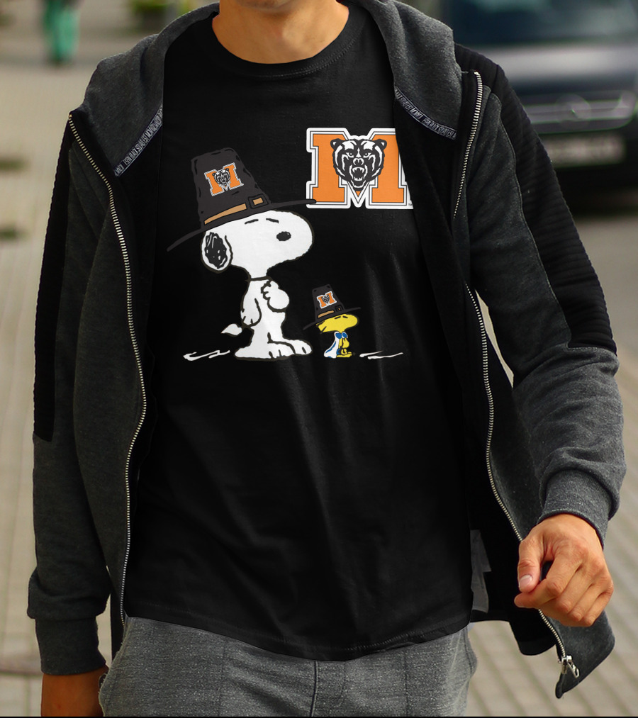 Mercer Bears Snoopy Pilgrim Hat Peanuts Thanksgiving T-Shirt