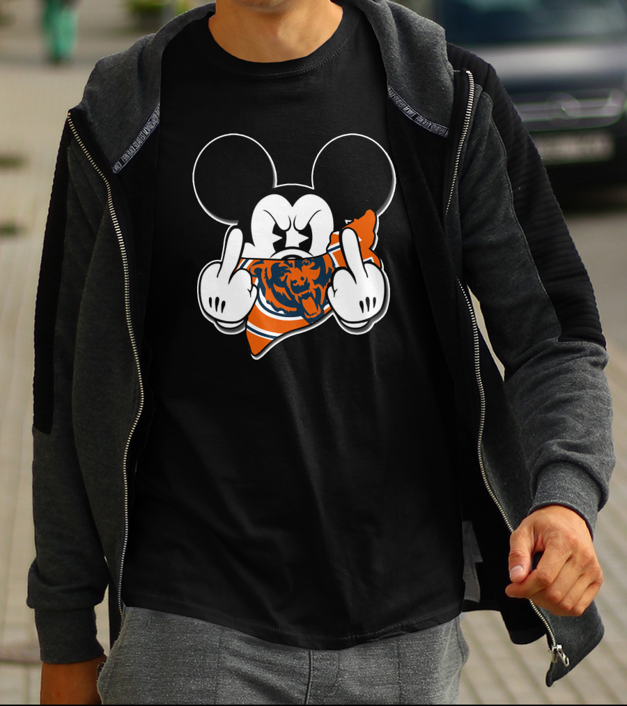 Mickey Mouse Chicago Bears Middle Finger Gesture T-Shirt