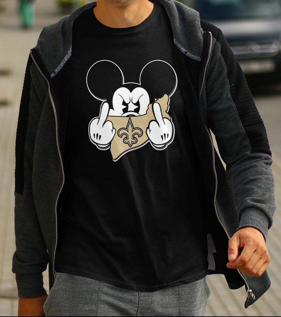 Mickey Mouse New Orleans Saints Fleur-De-Lis Gesture T-Shirt