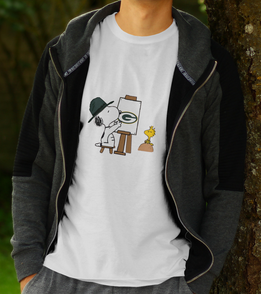 Packers Painter Snoopy Green Bay Logo Woodstock T-Shirt