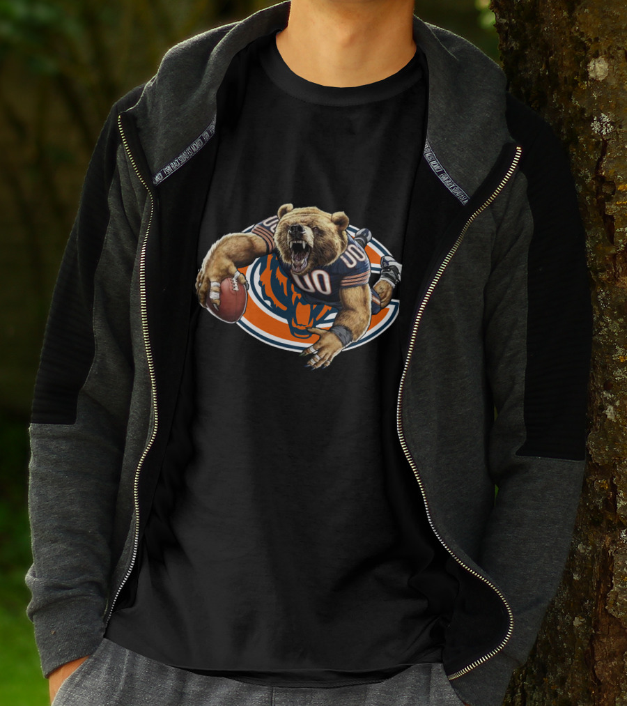 Chicago Bears Football Bear Pouncing T-Shirt